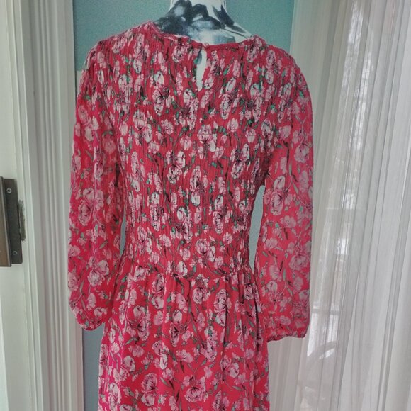 Pinkish Red Floral Smocked Dress - Picture 6 of 11
